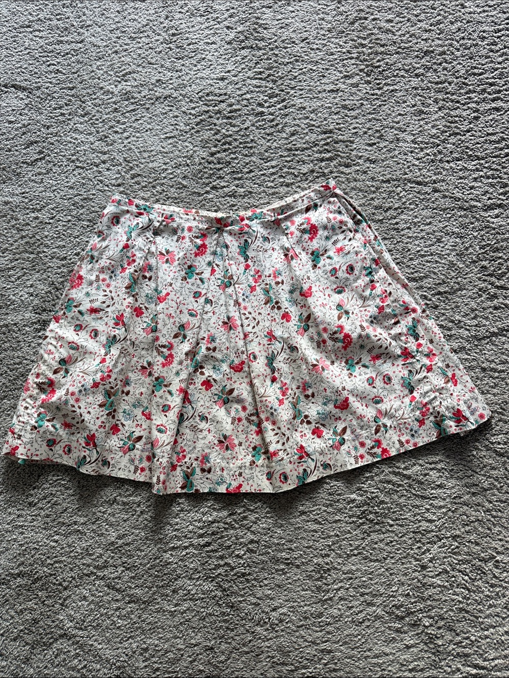 GAP White Circle Skirt with Pink & Teal Floral Print